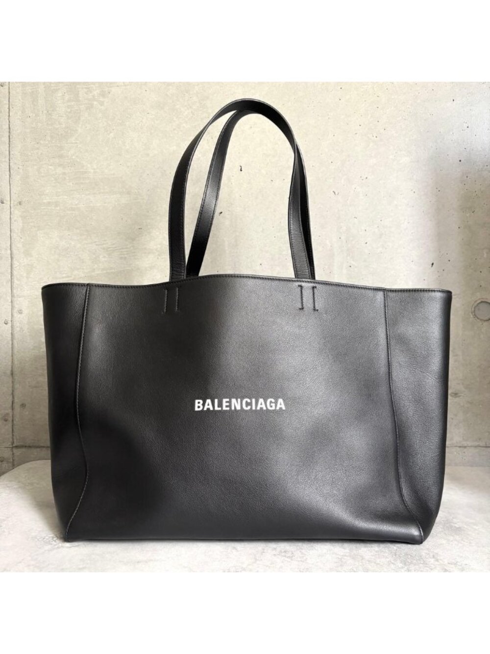 Balenciaga East West Tote Bag Leather Black